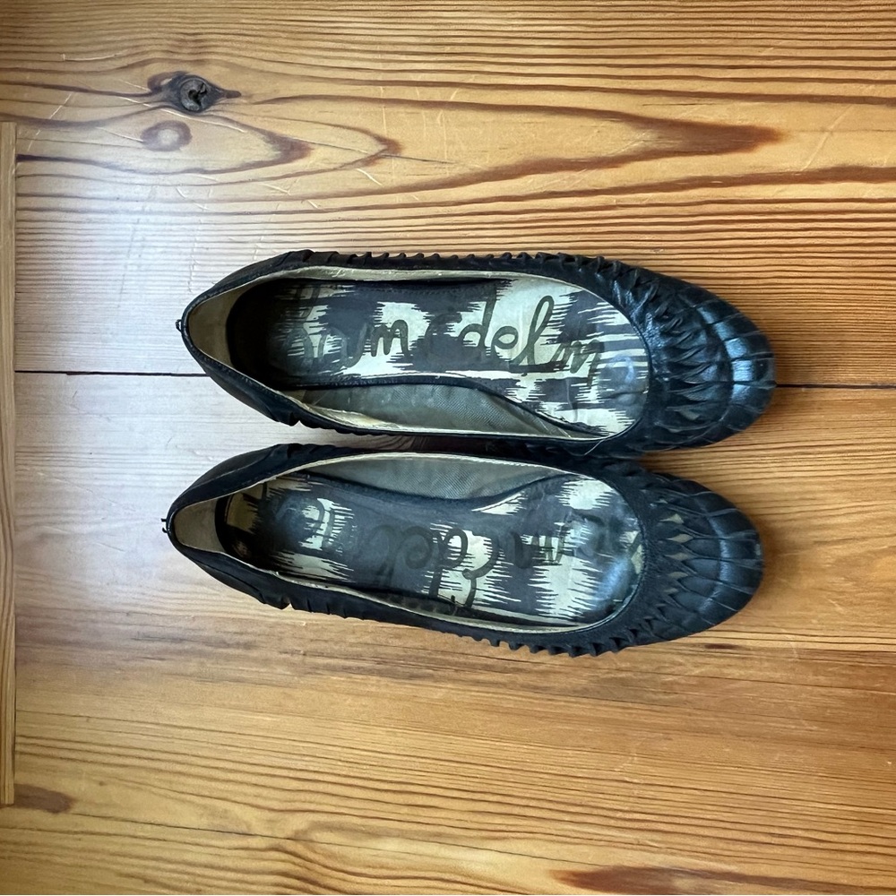 Black flats size 9